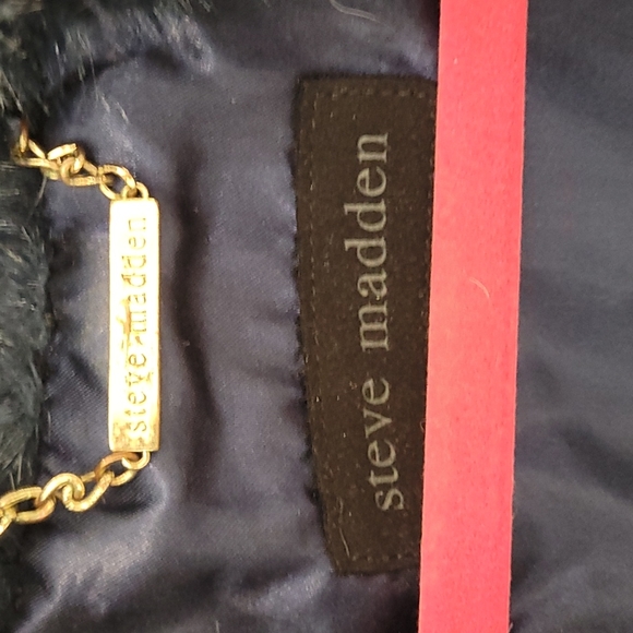 EUC Blue faux fur vest Sz. M - Picture 4 of 4